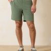 Chip Shot E-Waist IslandZone® 8-Inch Shorts