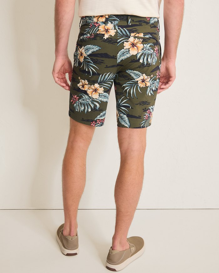 Chip Shot Isle Camo IslandZone® 9-Inch Shorts
